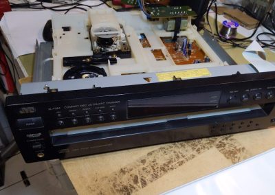 JVC XL-F254 Compact Disc Automatic Changer